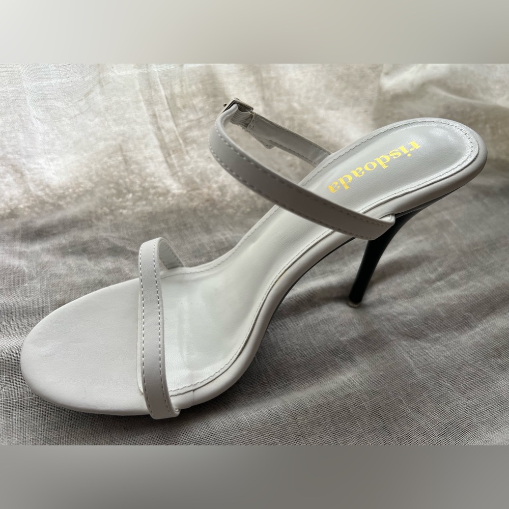 Risdoada women stiletto white heel
